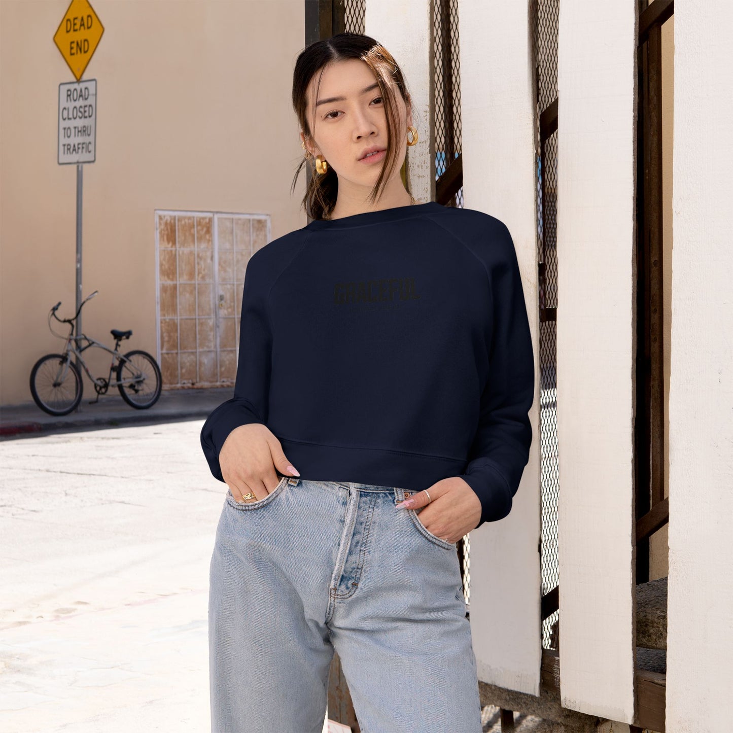 Graceful Women's Cropped Fleece Pullover